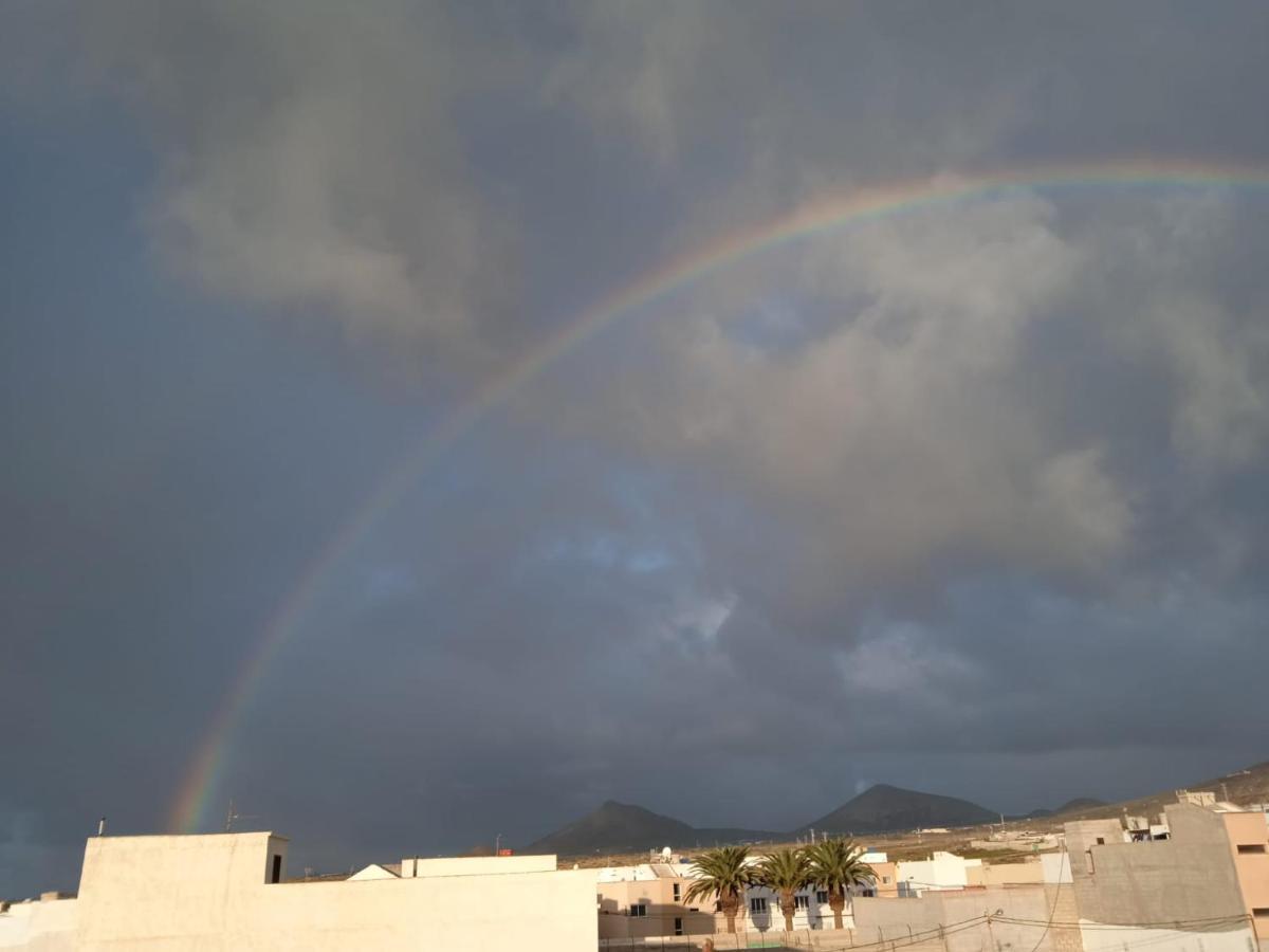 B Ensuite Appartment Con Zona De Patio Arrecife  Bagian luar foto